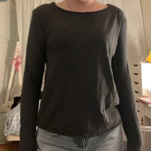 American vintage tröja - En american vintage tröja som sitter lite lösare i modellen