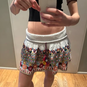 Zara kjol - Super snygg zara kjol, säljs inte längre!