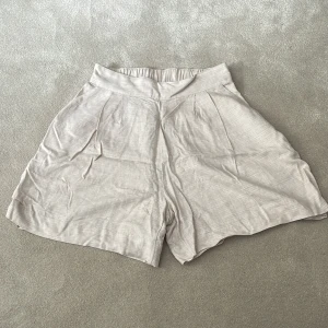 Linneshorts  - Typ aldrig använda