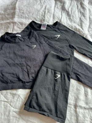 Gymshorts - Snygga gymshorts från Gymshark, mörkgrå färg. 