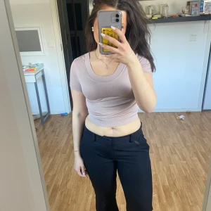 träningstopp - jättefin croppad träningströja 