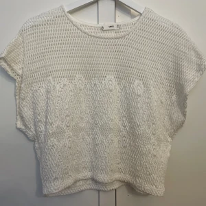 Vit topp - Så fin vit sommartopp