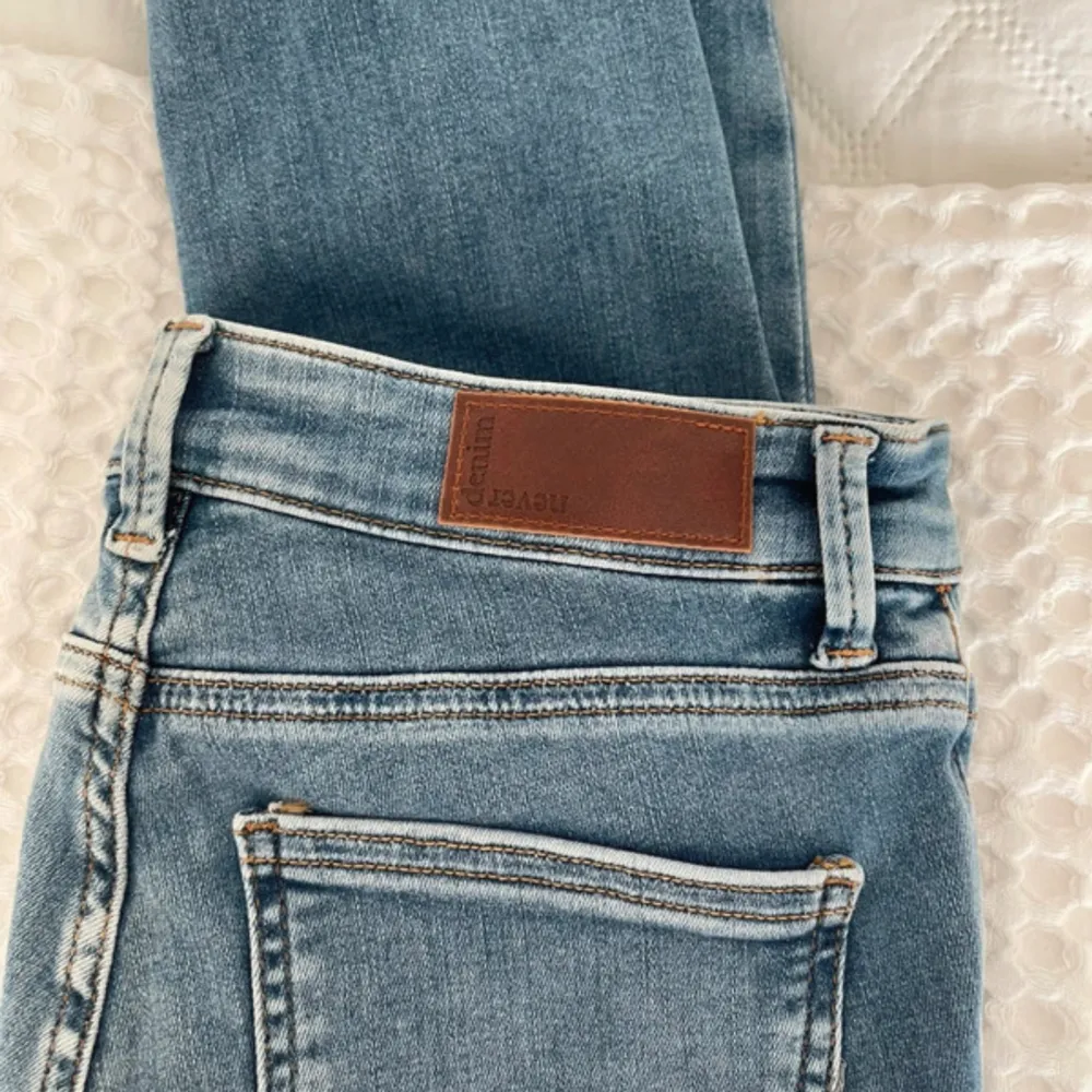 Helt nya, passar även S. Jeans & Byxor.