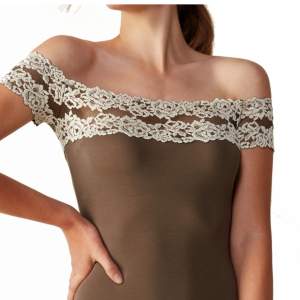 Brun intimissimi body pretty flowers off-shoulder Storlek: M Oanvänd 