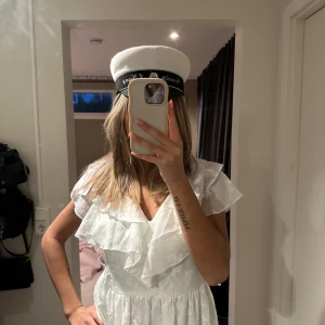 Student klänning - Aldrig använd, lapp på! 💕