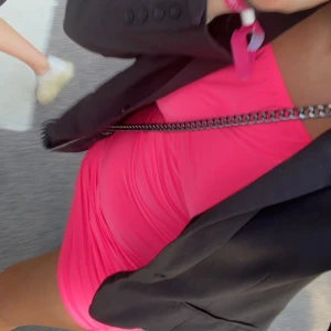 Rosa klänning  - Superfin rosaklänning ifrån bohoo🩷🩷