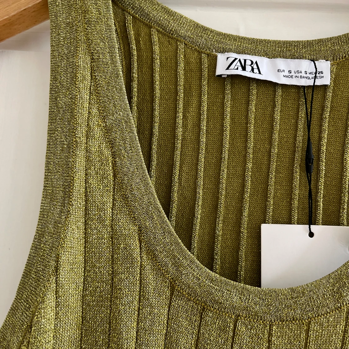 Glittrig zara topp - 90