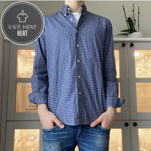 Ralph Lauren skjorta - Tja, säljer nu denna feta Ralph Lauren skjorta i stl M. Fint skick! Hör av dig vid frågor eller funderingar!