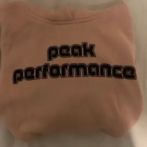 Beige/rosa Peak hoodie i strl 150