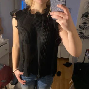 Blus - Blus från zara. Använd en gång.