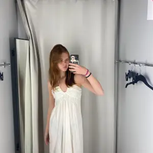 Så fin och söt klänning från hm köpt 2022, INTRESSEKOLL