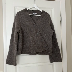 Omlott kofta - Sååå fin kofta från other stories😫 