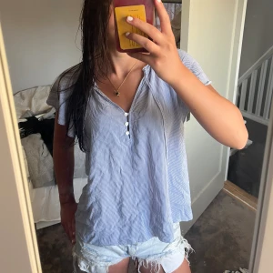 Blus - Aldrig använd, köpt här på plick❤️