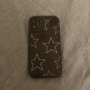 iPhone 11 skal - Säljer denna då den ej kommer till användning. Toppen skick