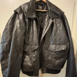 Urban outfitters BDG leather jumper - Wore 1month. No scratch or stains