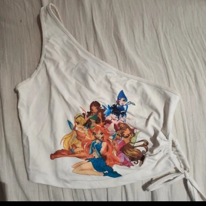 Linne från Bershka - Bra skick och normal i storlek 