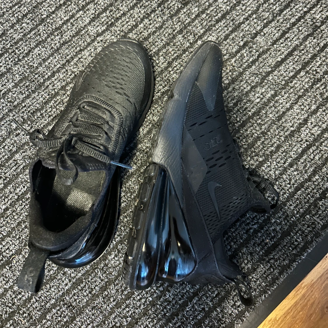 Nike AIR MAX 270 - 91