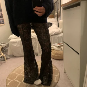 Spetsbyxor  - Från hm storlek xxs men jag skulle säga att de passar xs-s, aldrig använda 