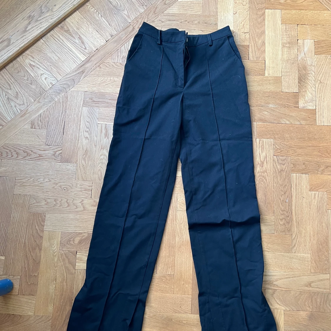 Nakd kostymbyxor  - 90