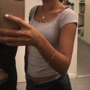 Vit snygg topp - Jätte fin snygg vit topp