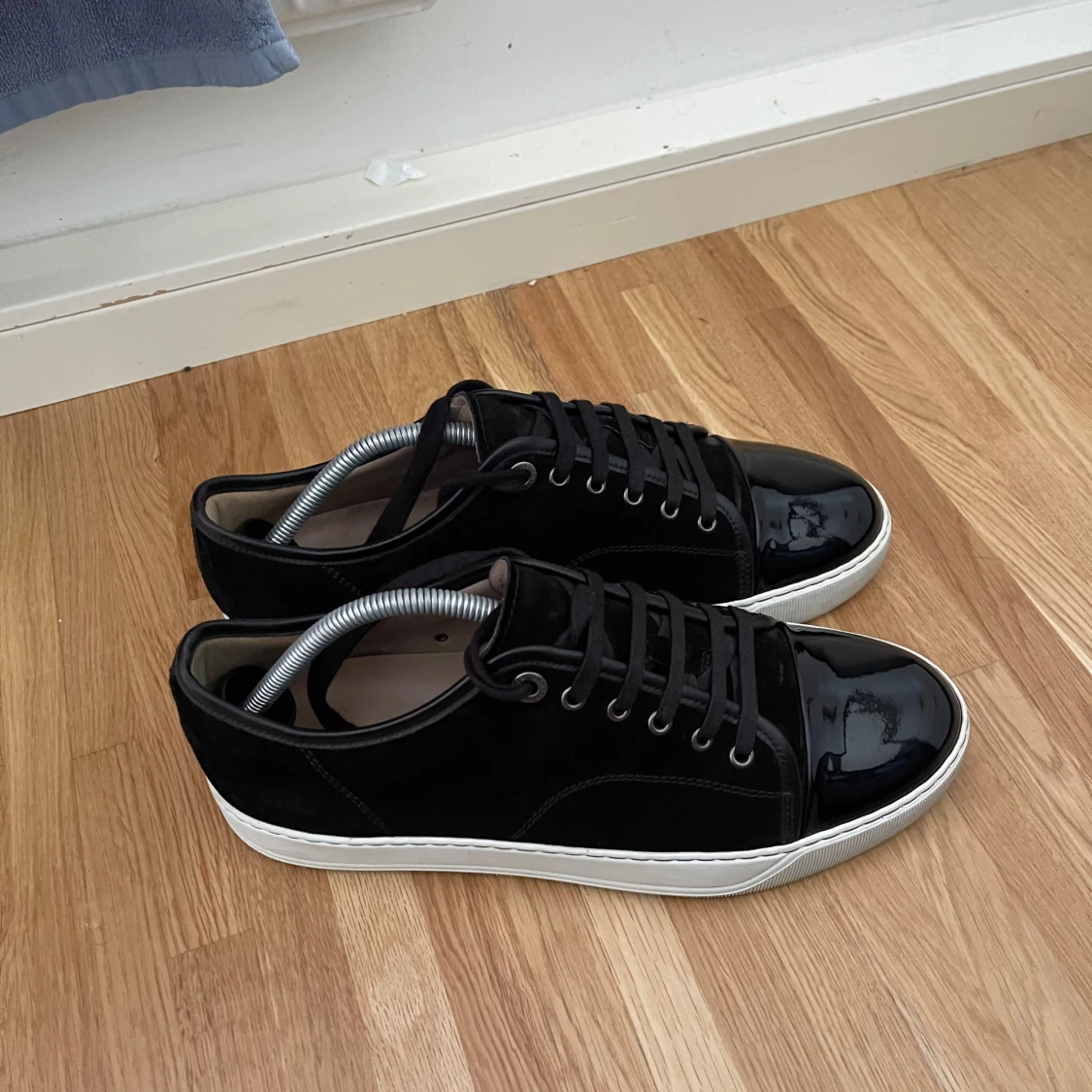 Helt nya stiliga skor! - 90