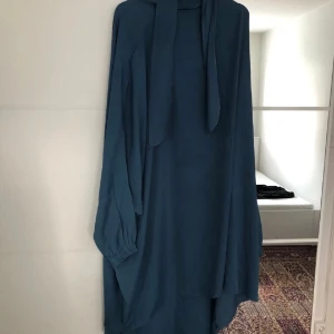 Two piece Jilbab - Jätte fin jilbab i 2 piece 