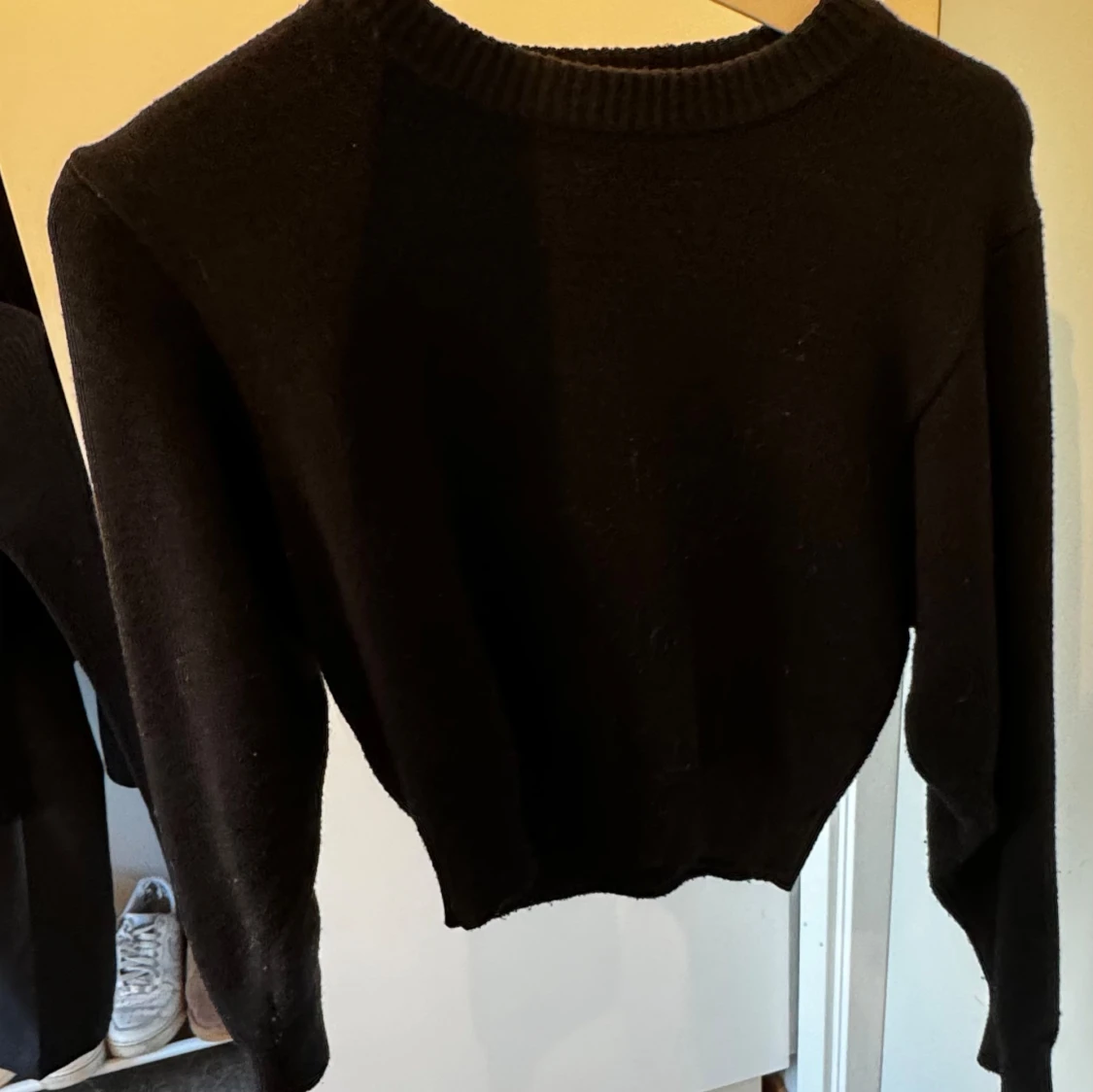 Svart stickad tröja - 90