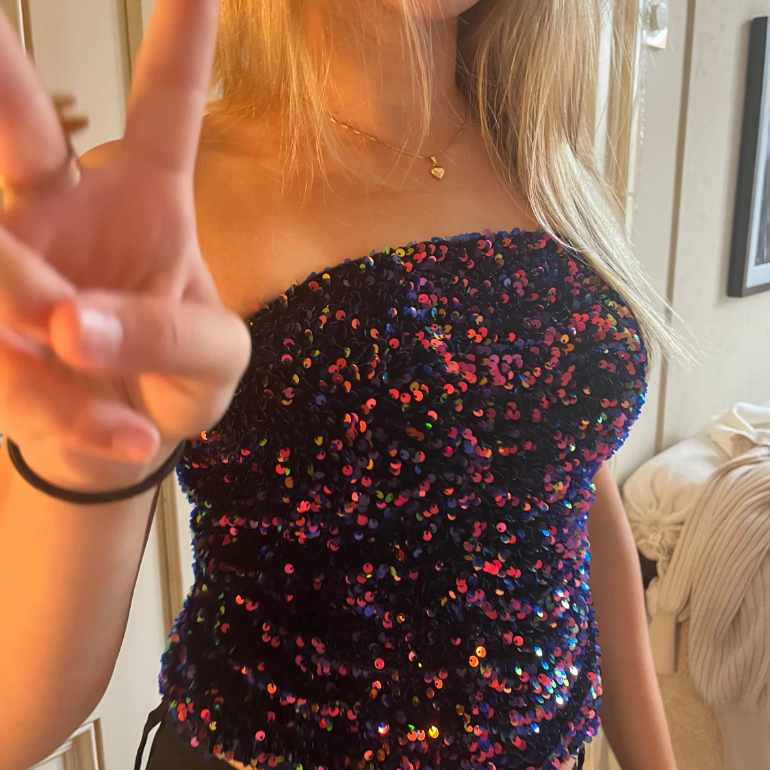 Glittrig festtopp - 92