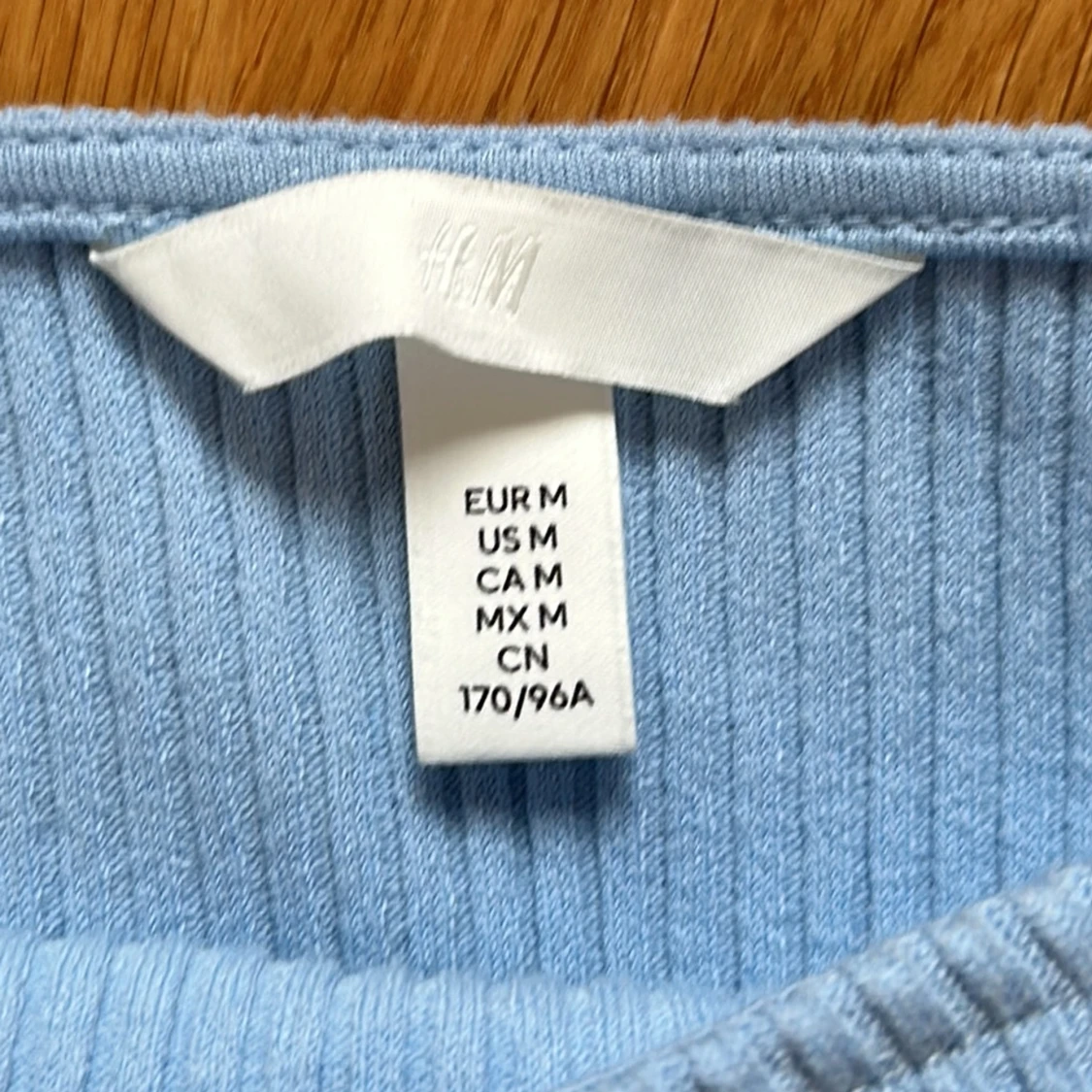 En blå topp från HM - 90