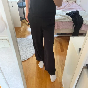 Kostymbyxor  - Bra skick 