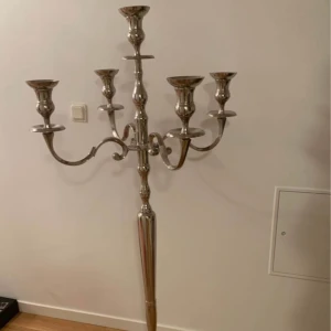 Ljustake  - Ljustake med armar 900kr