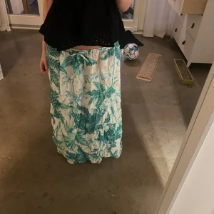 Lång sommarkjol  - Superfin långkjol passar perfekt till sommaren🙌🏼🥰 