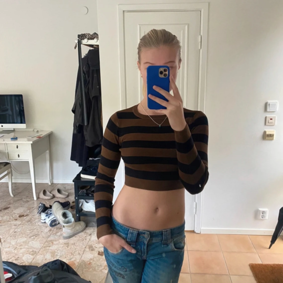 Brun/svart-randig tröja