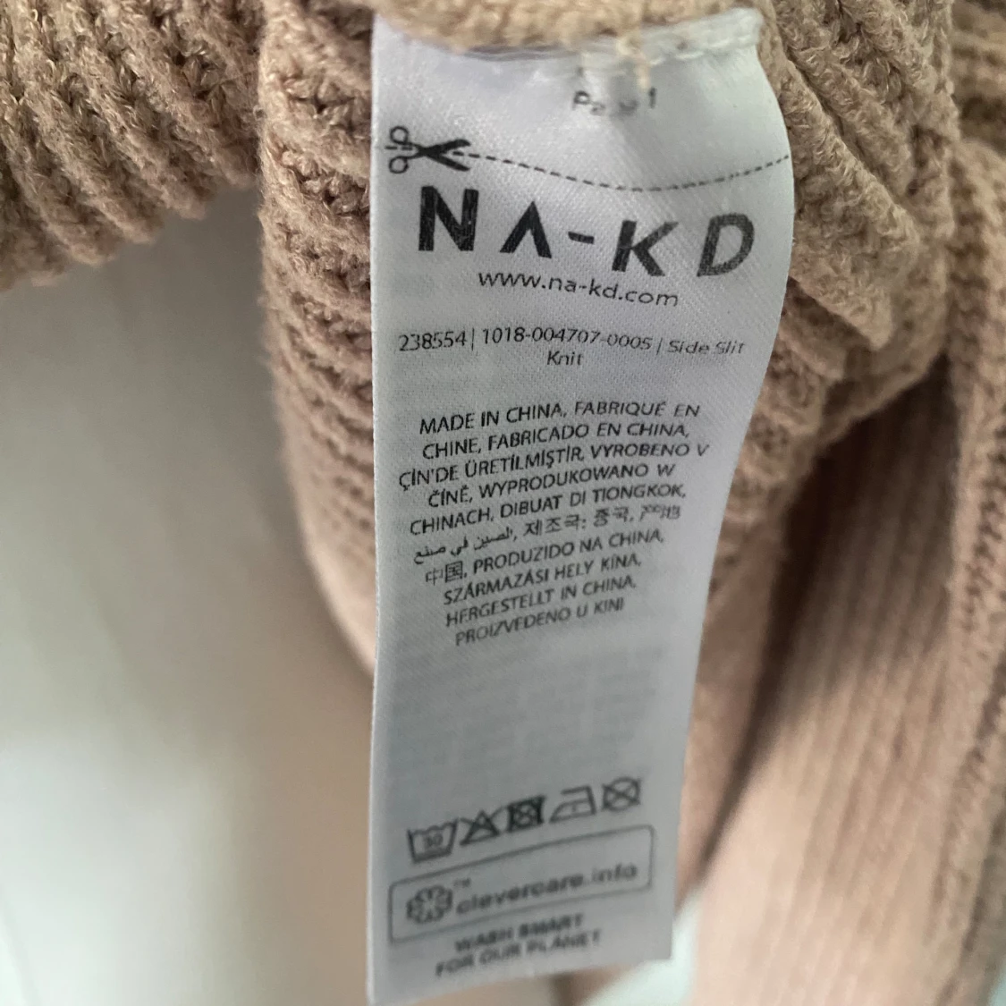 Na-kd tröja beige strl small-medium  - 93