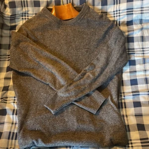 Stickad Gant tröja M - Säljer denna stickade gant tröjan  Storlek M Inga defekter  Skriv för frågor !