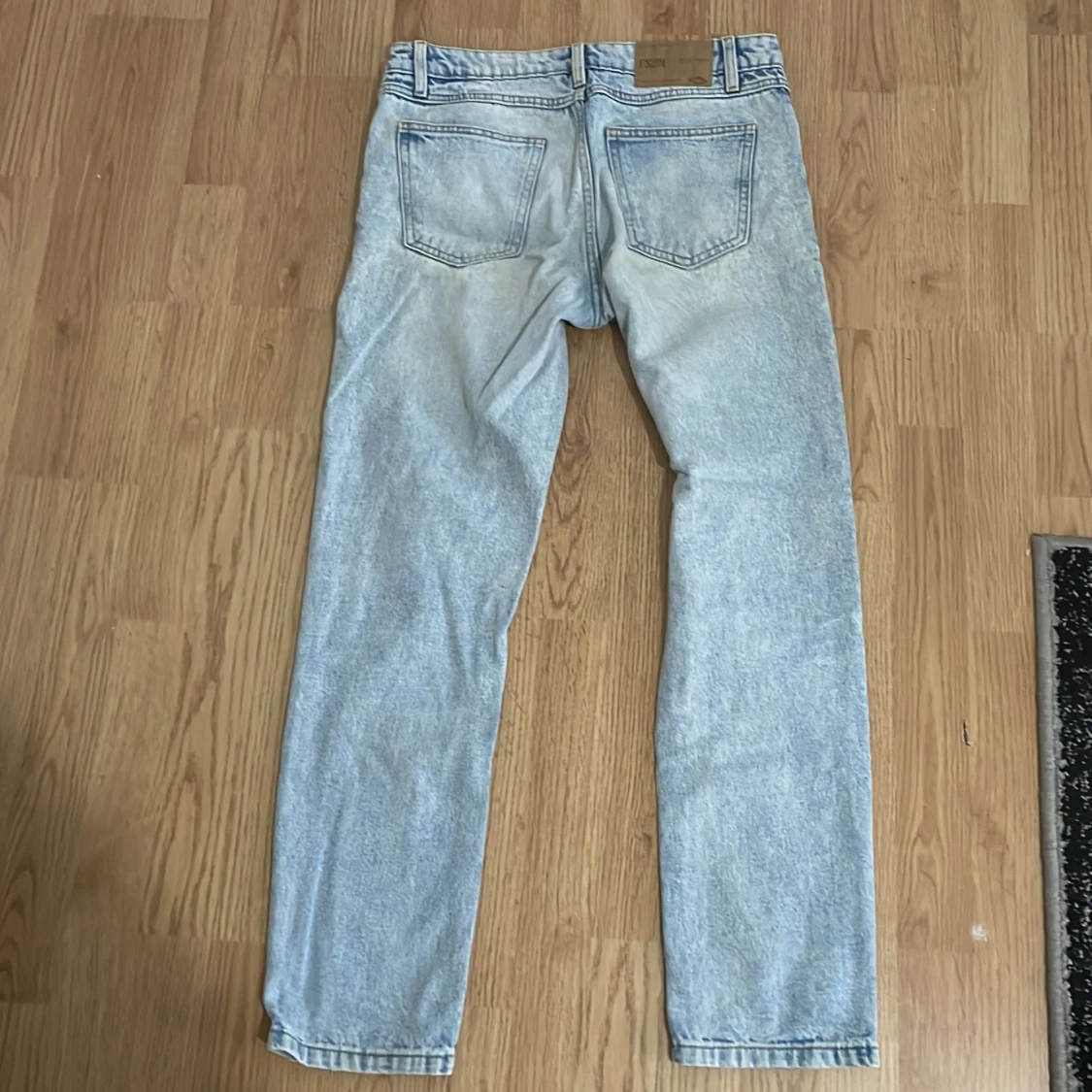 Ljusblåa jeans  - 90