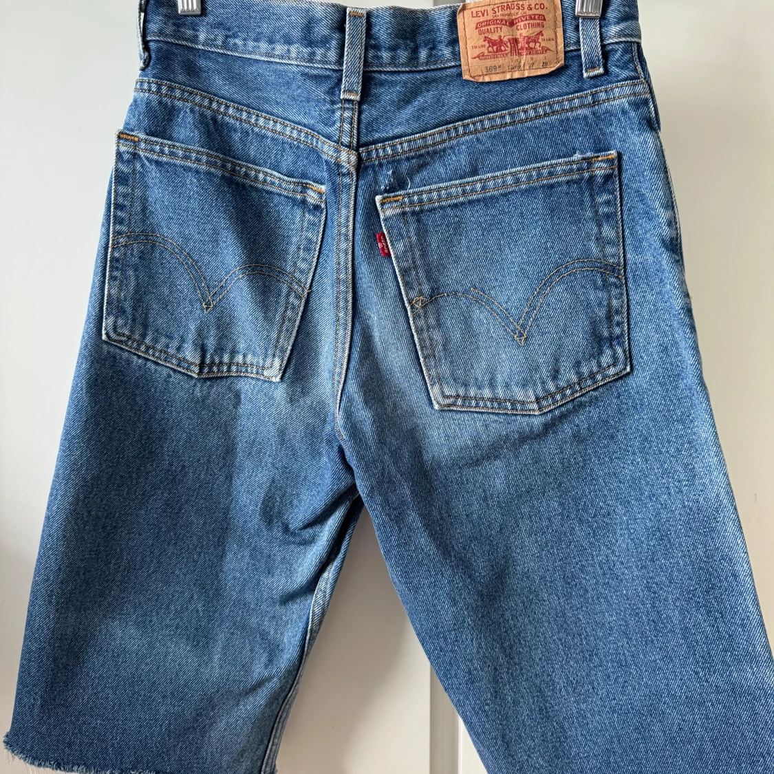 Vintage levis jeans shorts - 2