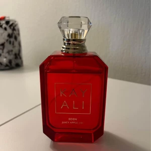 Kayali juice Apple  - Nästan hela kvar, 100 ml  Juice Apple 