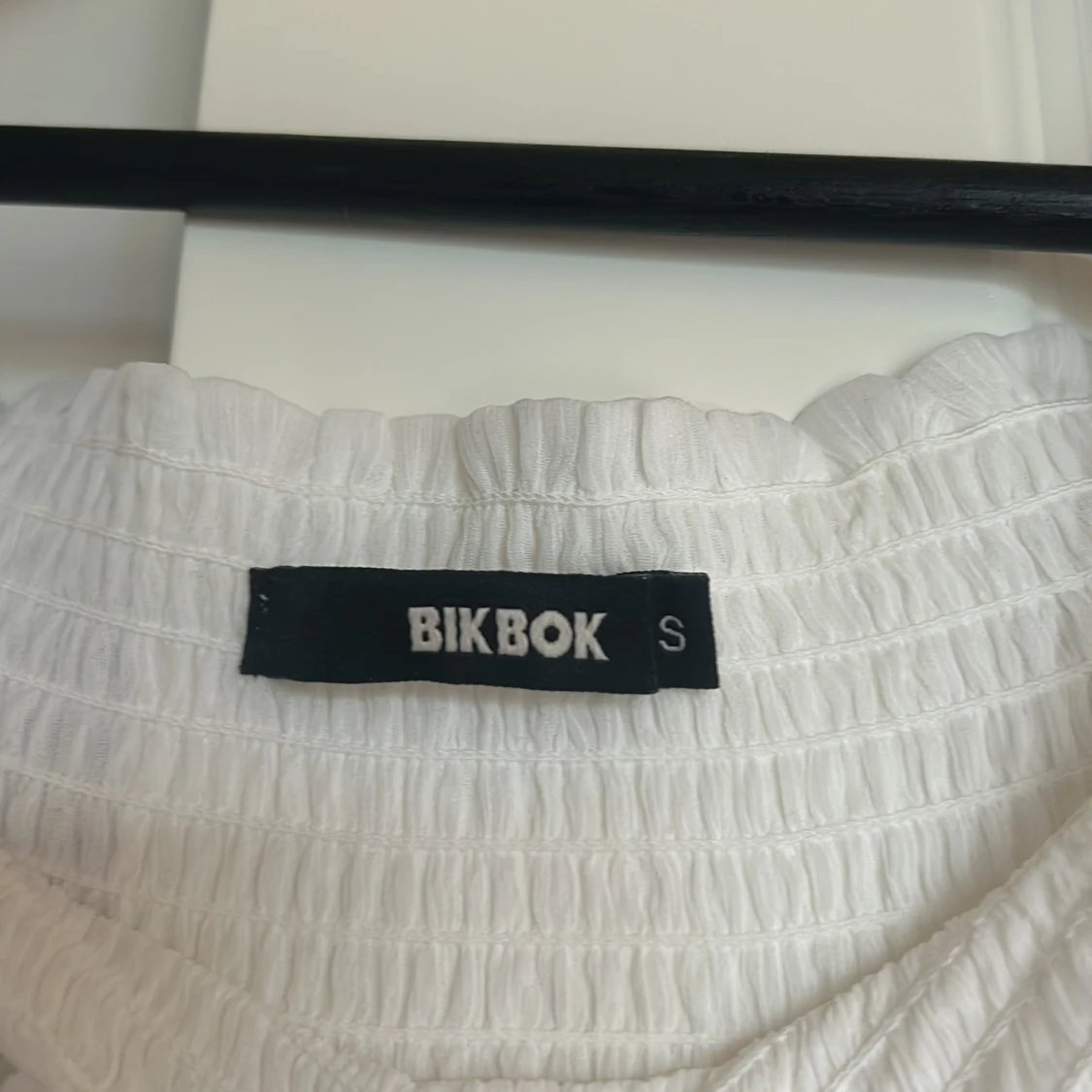 Somrig vit klänning - 90