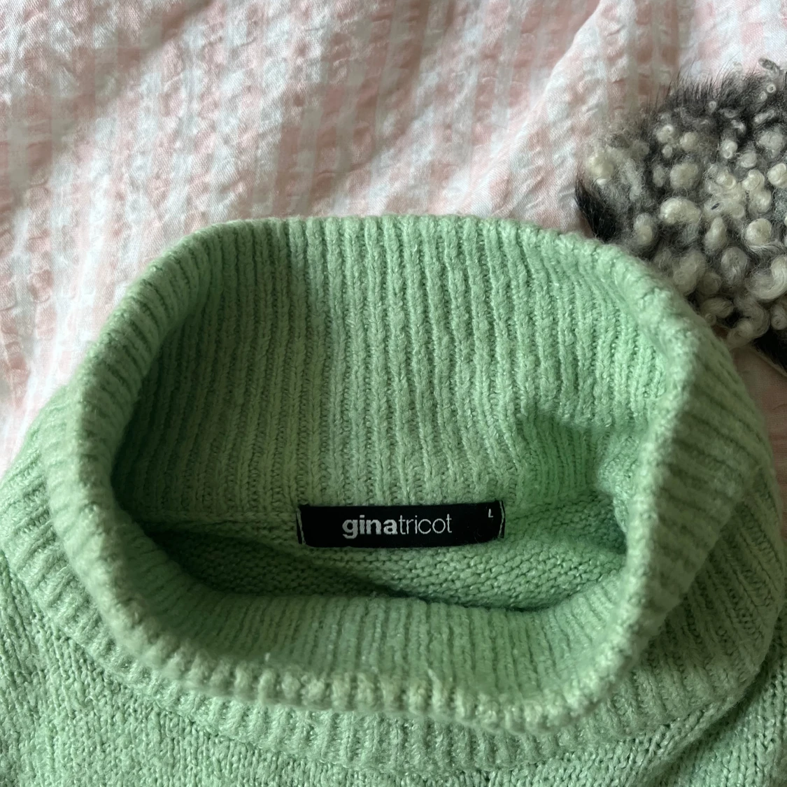 Stickad tröja - 91