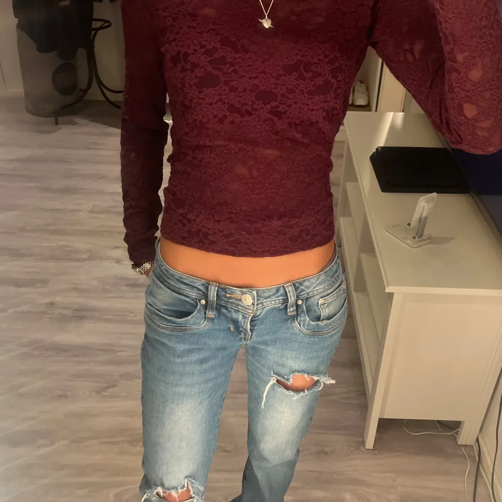 Lågmidjade jeans från LTB i modellen ”valerie” knappt använda. Jeans & Byxor.