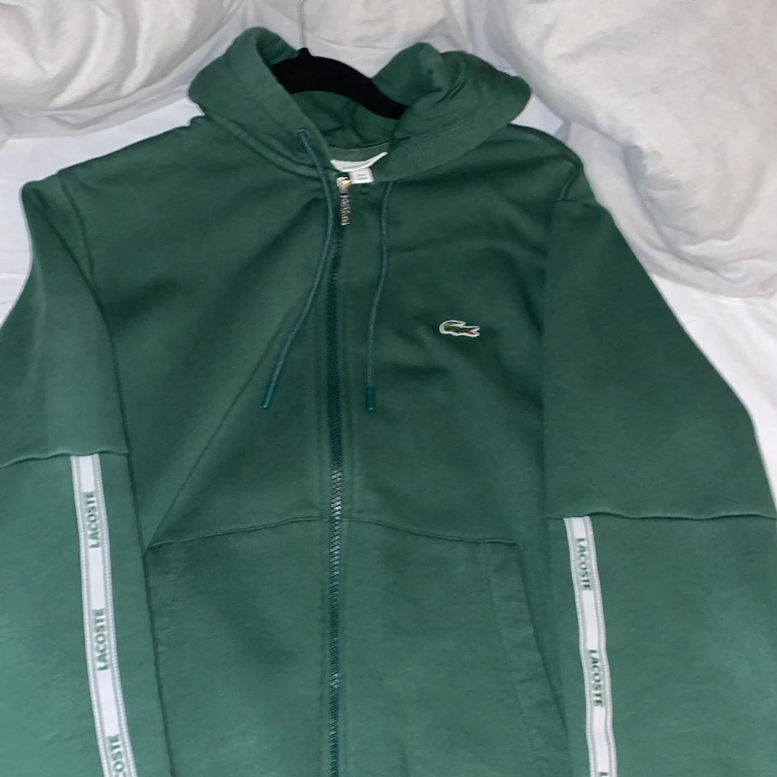 Lacoste zipper