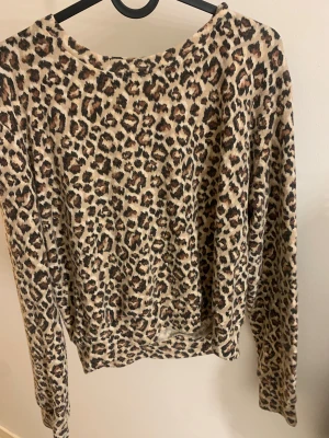 Hunkemöller tröja  - Varm gosig tröja från hunkemöller