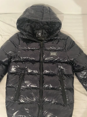 En skön vinter jacka  - En kanska ny jacka som har blivit för liten på mig och känner att de dags att sälja den 