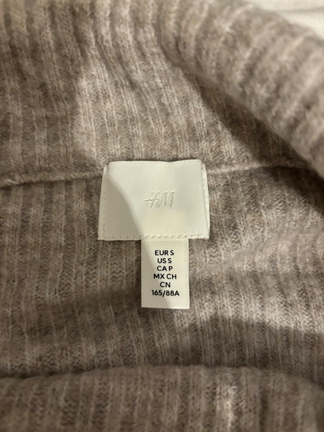 Beige ribbad offshoulder tröja H&M - 2