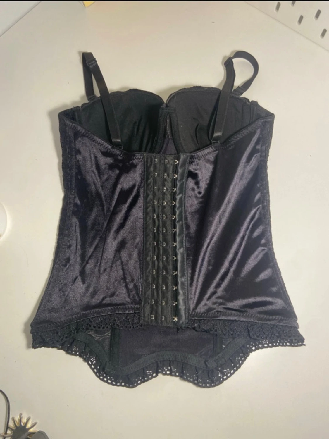 Svart korsett  - 2