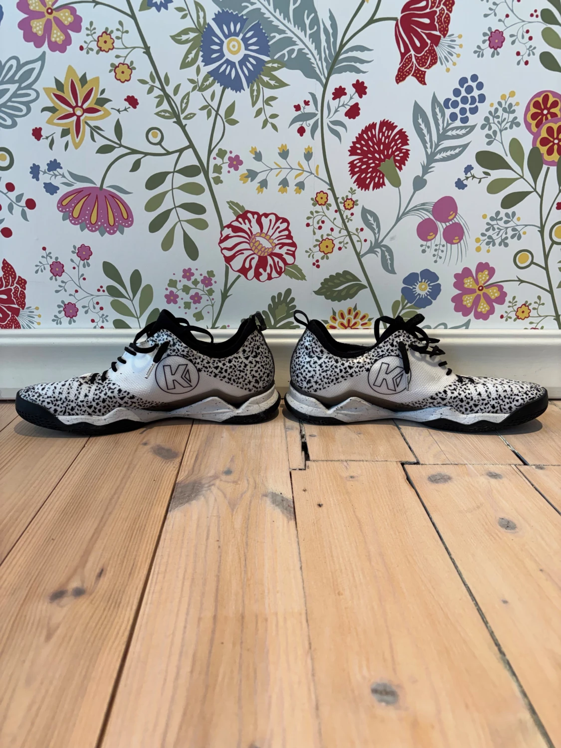 Kempa Wing Lite 2.0 svartvit - 1