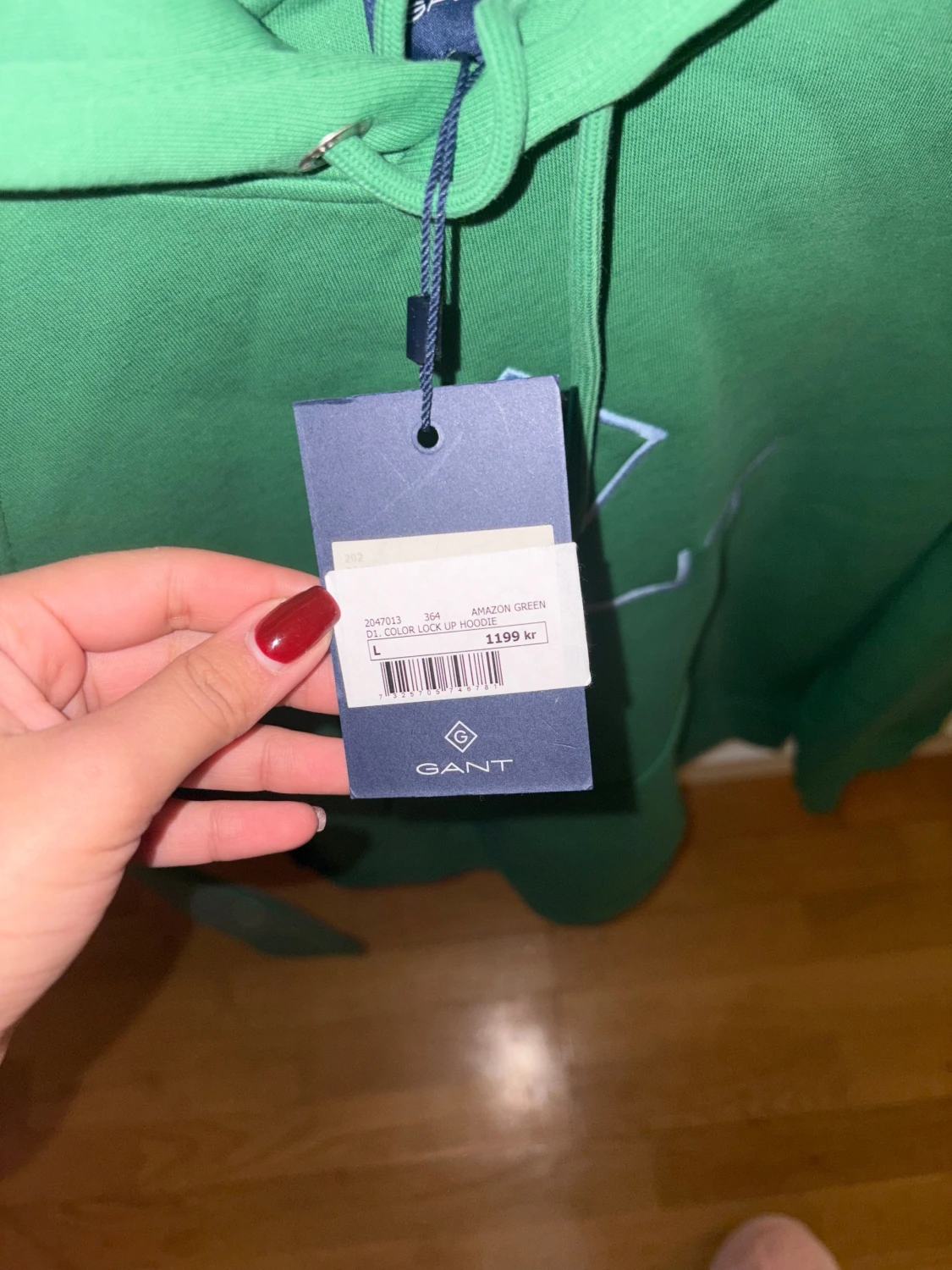 Grön hoodie från GANT med logga - 1