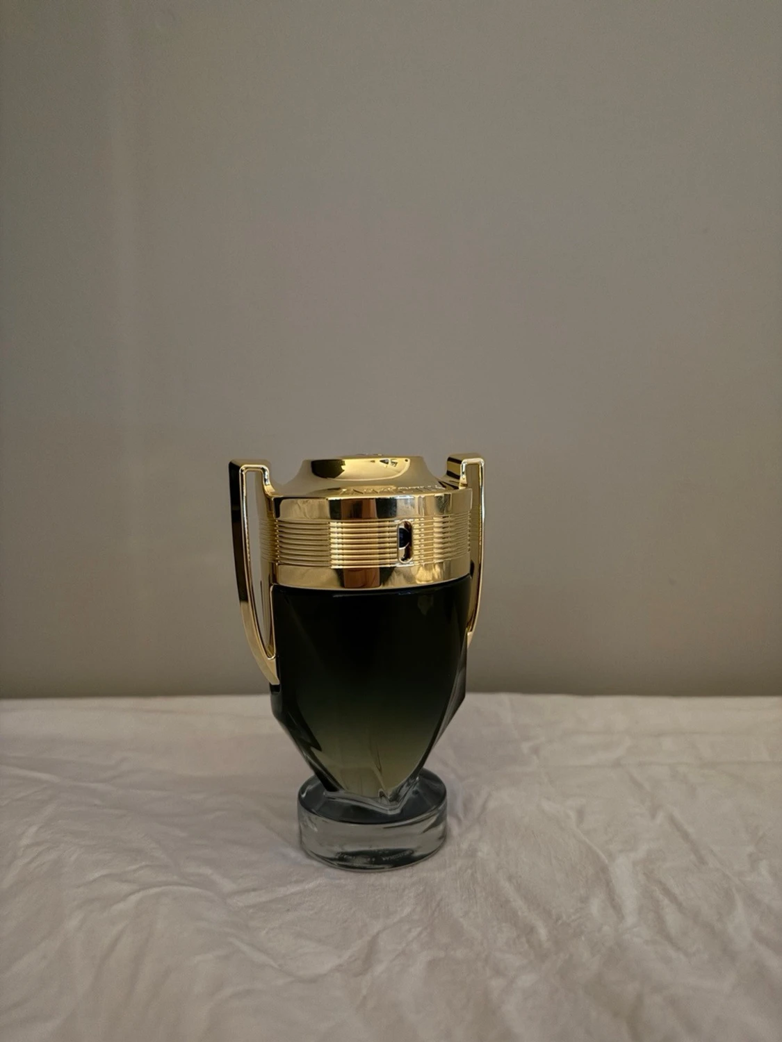 Invictus Parfum av Rabanne - 2