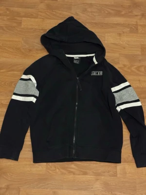 Nike Air kofta  - Nike air svart kofta storlek 158-170 XL barn storlek 